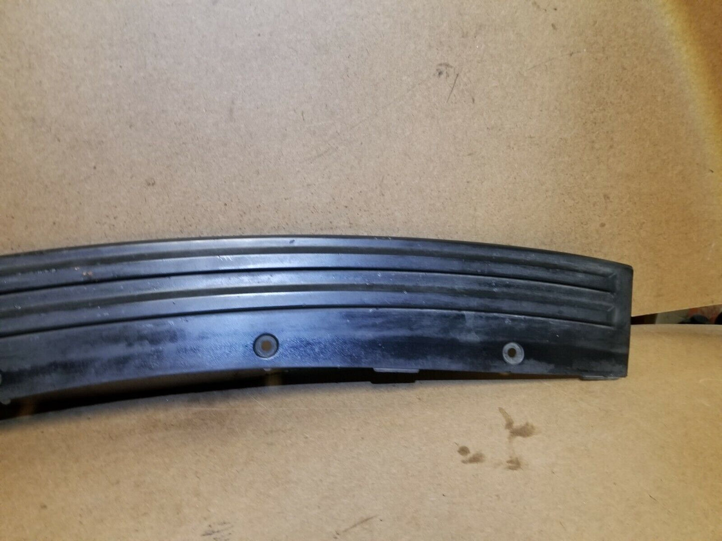 07 08 09 10 Jeep Grand Cherokee Srt8 Rear Bumper Step Pad Trim OEM
