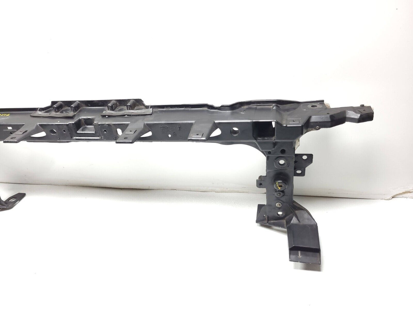 2007 - 2014 Lincoln Navigator Radiator Support 7l14-16e166 5.4l OEM
