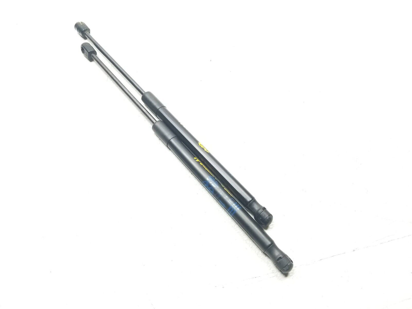 16 17 18 19 20 Chevrolet Camaro Lt Trunk Lid Shock Strut 2pcs OEM