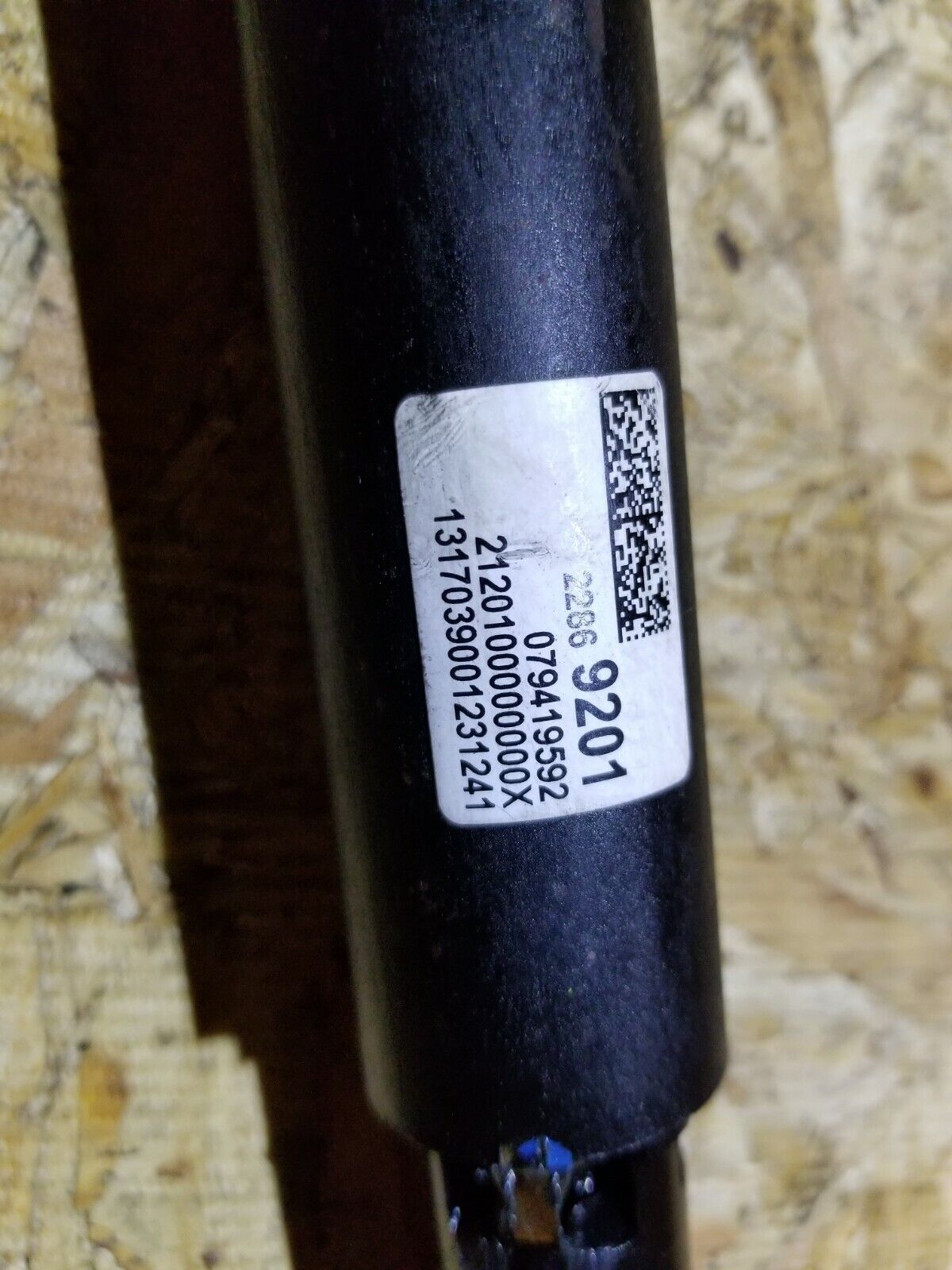 17 18 19 20 Cadillac Xt5 Steering Intermediate Shaft 22869201 OEM 34k