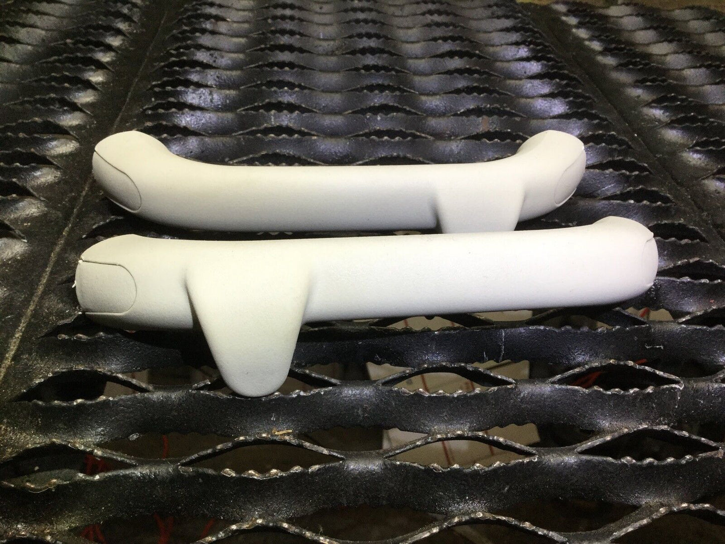 07 08 09 10 Chrysler Sebring Roof Grab Handle 4pcs OEM