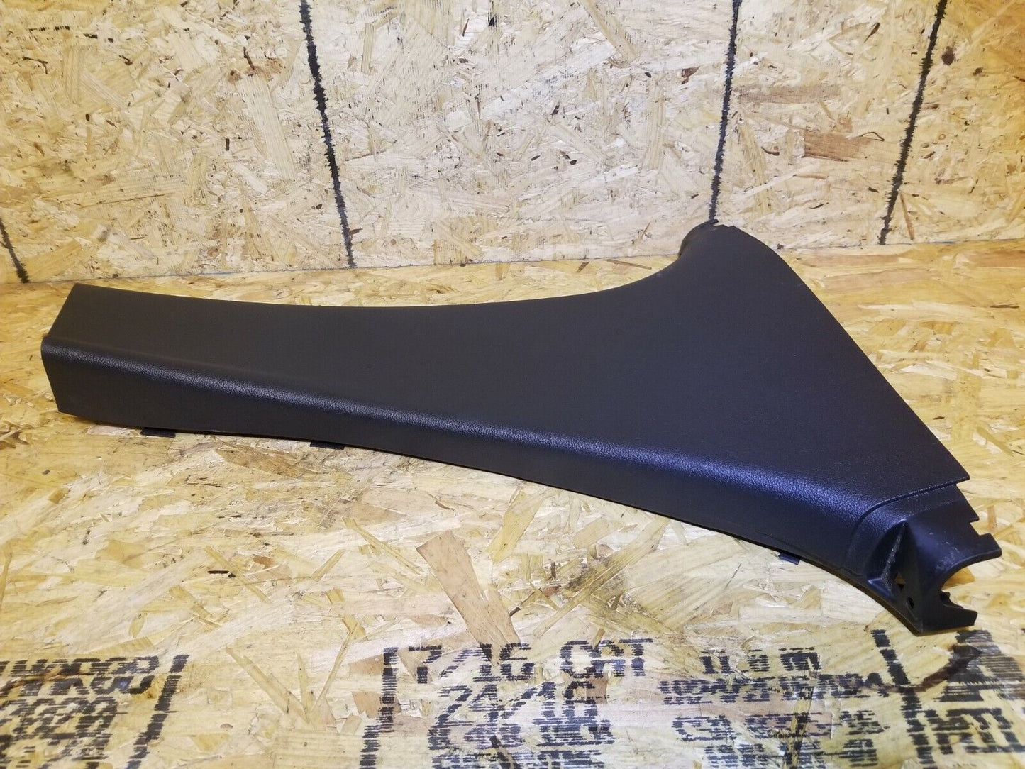 09 10 11 12 13 Mazda 6 Center Right Passenger Side B Pillar Trim Cover Panel OEM