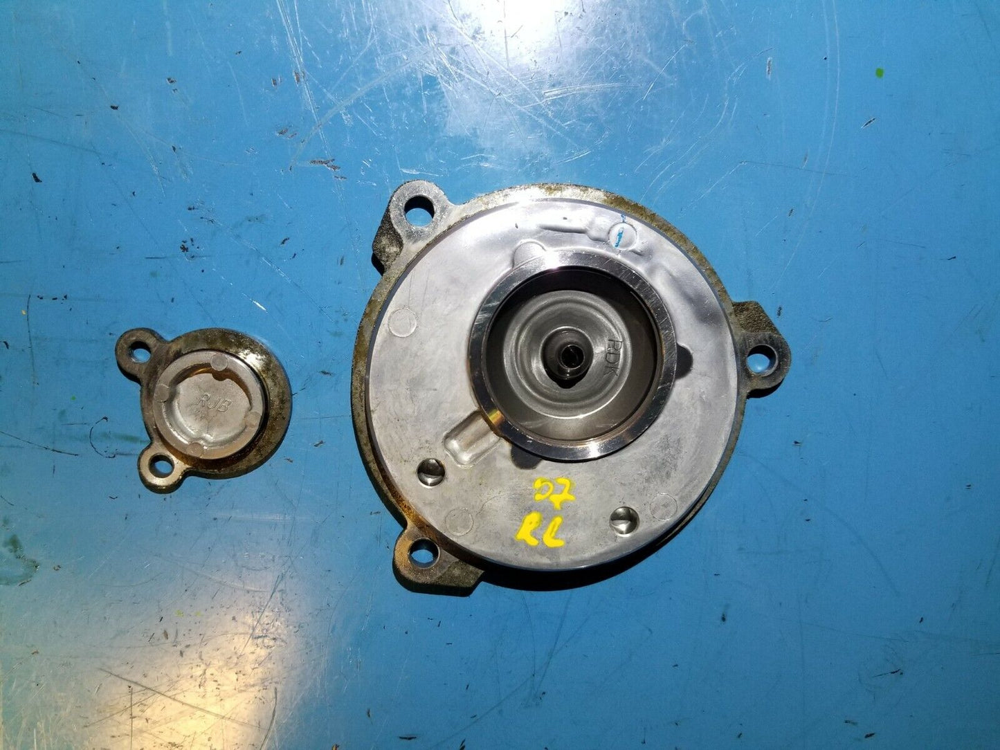 06 07 08 Acura Rl 3.5l Auto Trans Rear Cap 2pcs OEM