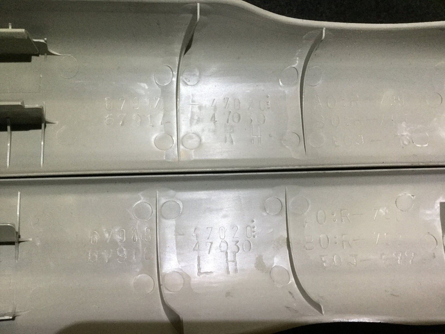 04 05 06 07 08 09 Toyota Prius Left & Right Rear  Scuff Door Plate Trim OEM 2pcs