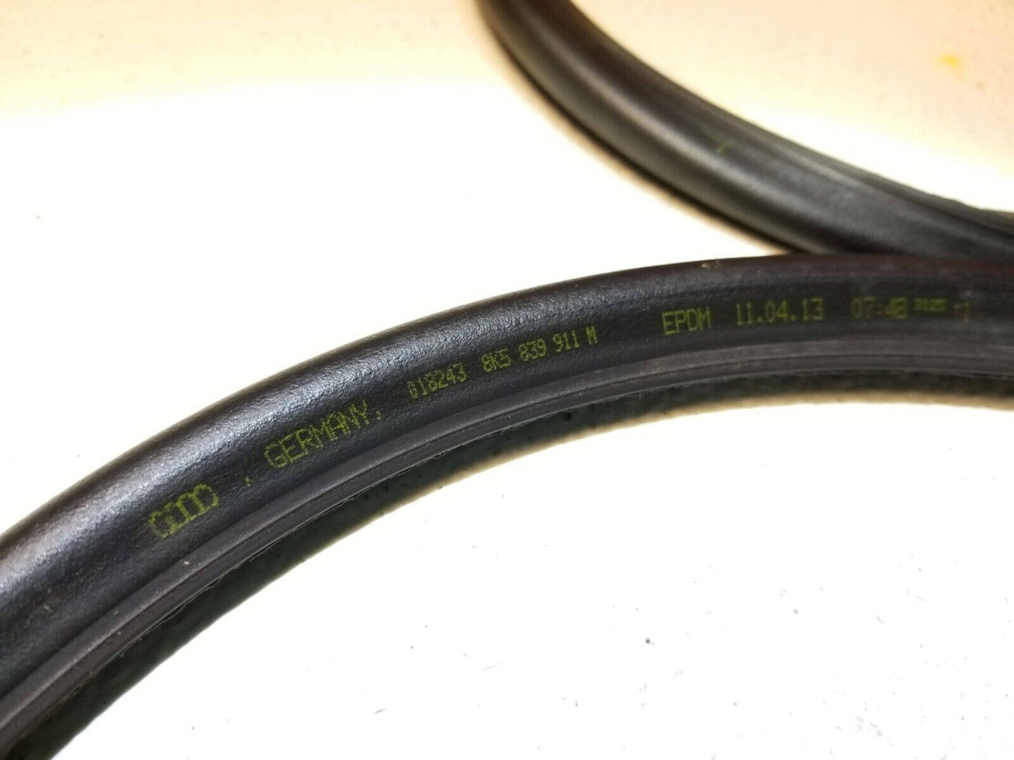 13 14 15 Audi A4 Sdn Rear Left Driver Door Weatherstrip Seal OEM