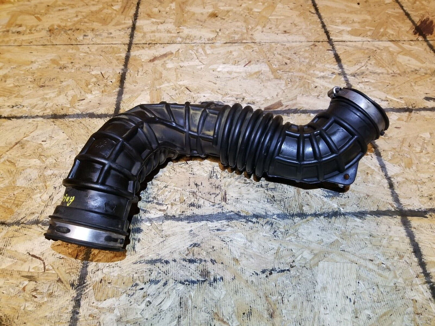07 08 09 10 Chrysler Sebring 2.4l Air Intake Tube Hose OEM