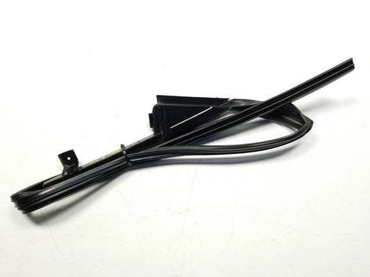 12 13 14 15 Nissan Rogue Rear Door Window Chanel Seal Passenger Side Right OEM