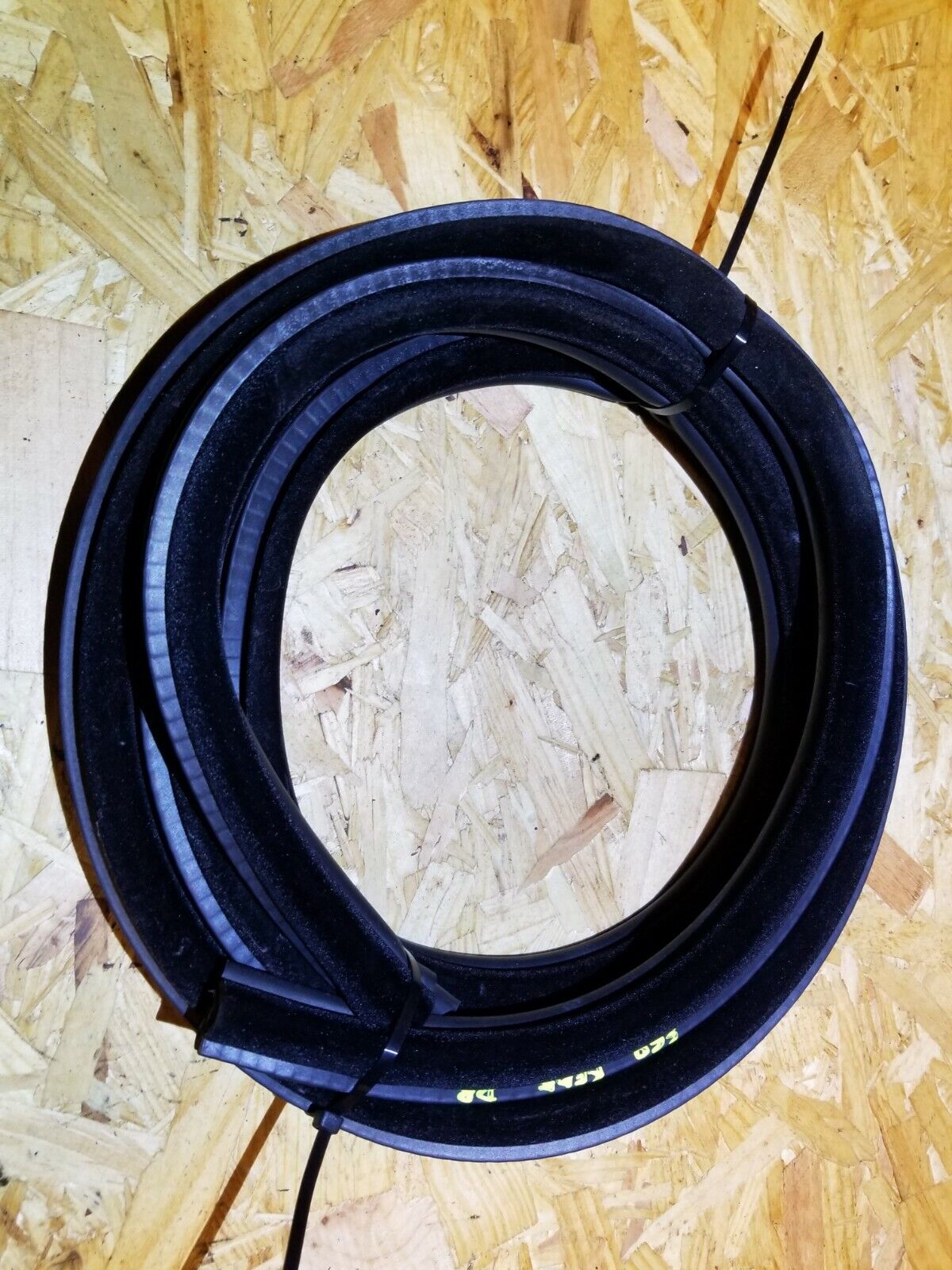 04 05 06 07 BMW 530xi E60 Rear Door Weatherstrip Seal Driver Side Left OEM