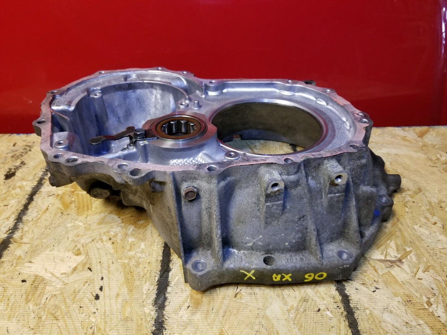 04 05 06 Scion Xa Automatic Transmission Bell Housing OEM