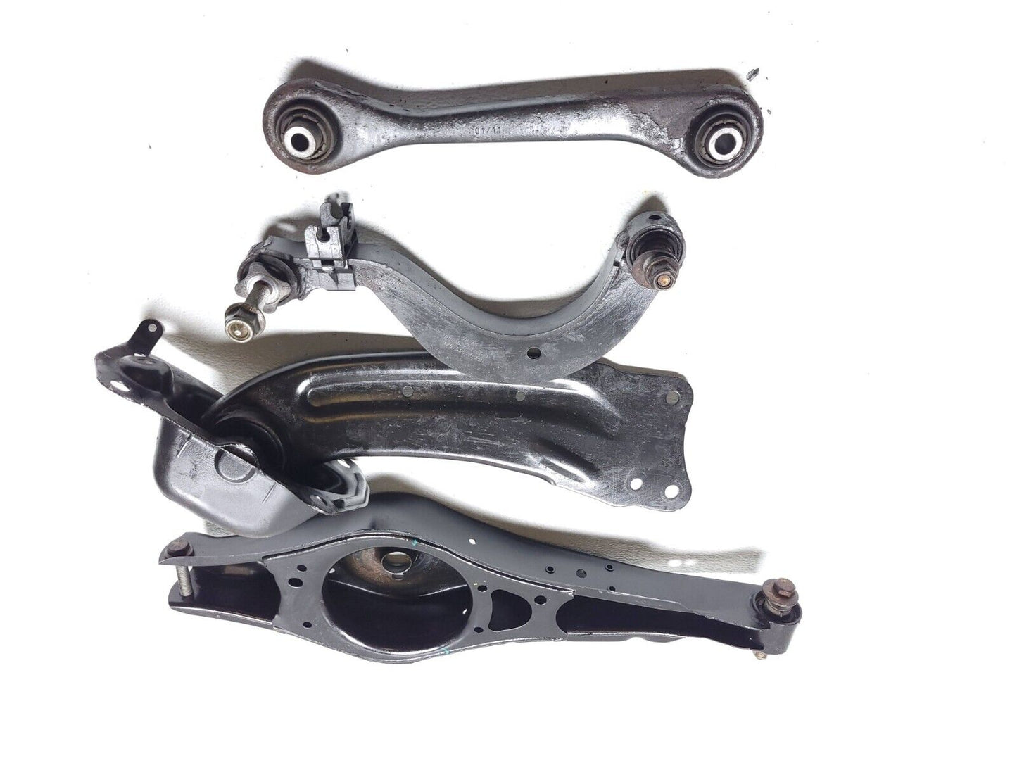 09 10 11 12 Volkswagen Cc Rear Control Arm Right Passenger Side 4pcs OEM