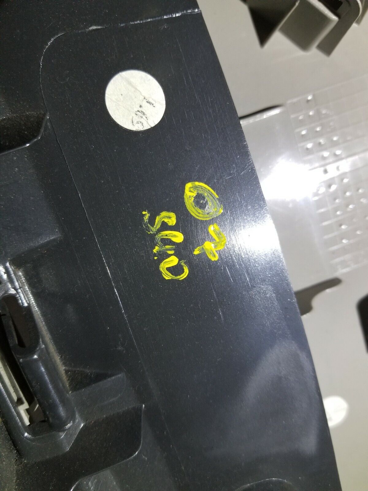 05 06 07 Volvo S40 Left Driver Side Rear Quarter Glass Window Trim Bezel OEM