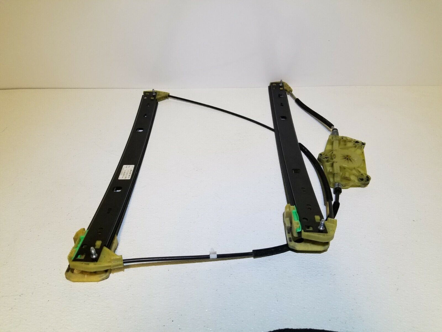 11 12 13 14 15  Audi Q7 Front Right Pass Door Window Regulator OEM 87k Miles
