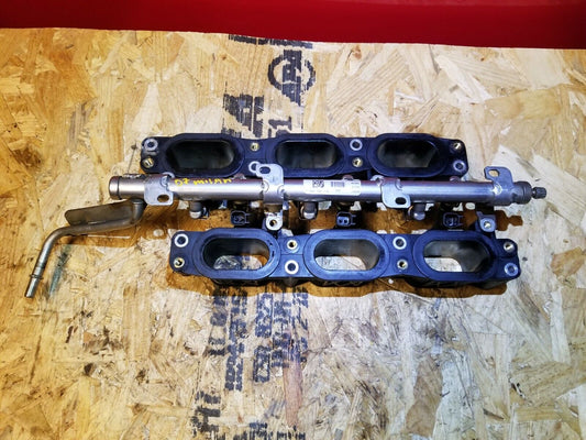 06 07 08 09 Mercury Milan 3.0l Fuel Rail W/ Intake Manifold OEM 71k