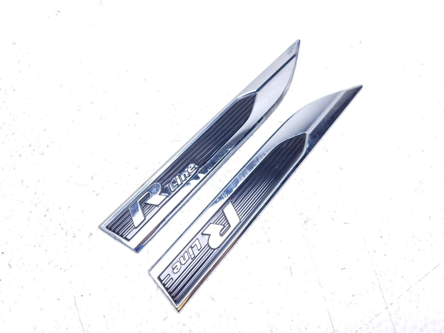 12-19 Volkswagen Passat B7 R-line Bage Trim Molding 2pcs OEM