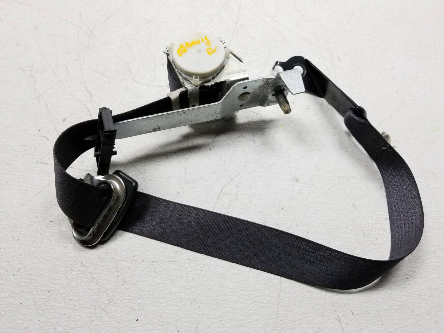 2007 - 2014 Lincoln Navigator Front Left Driver Seat Belt Retractor OEM