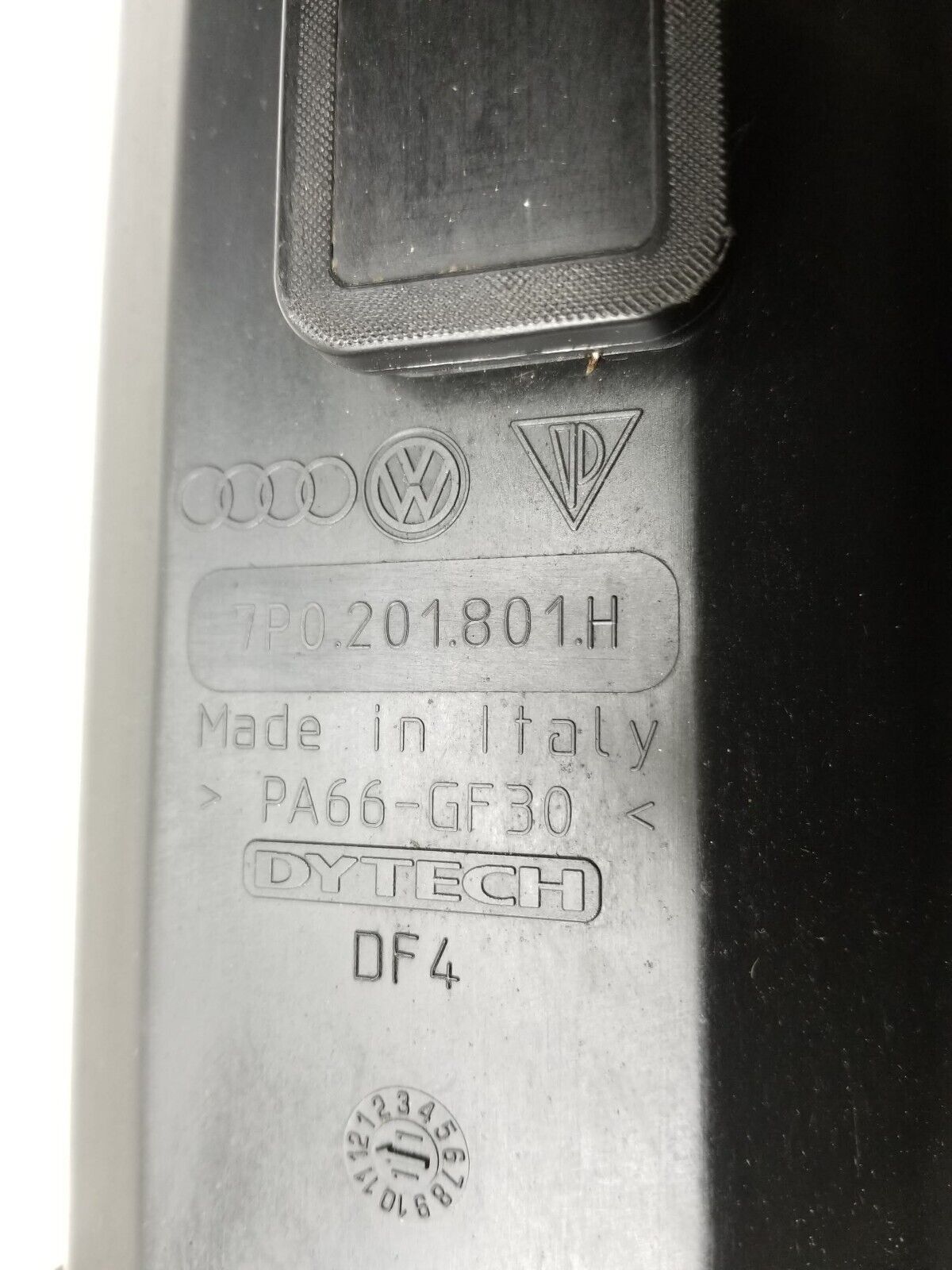 2011 - 2014 Porsche Cayenne 3.6l Fuel Gasoline Vapor Evap Charcoal Canister OEM