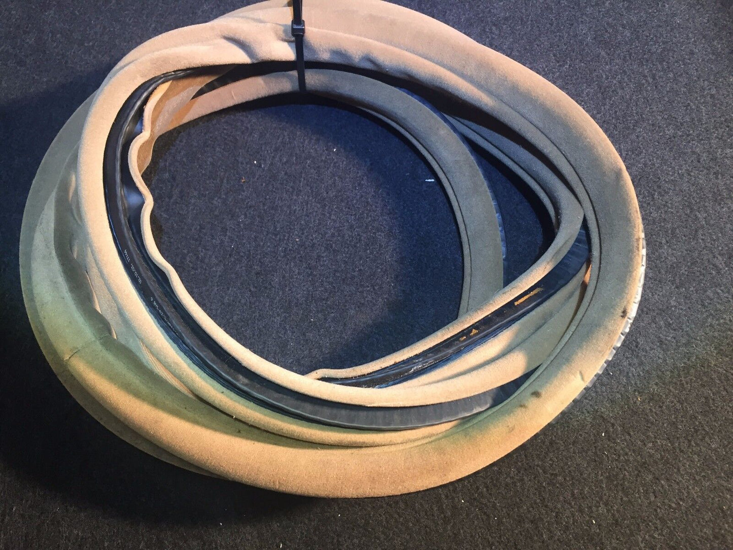 02 03 04 05 BMW 745i E65 Front Left Driver Door Weatherstrip Seal OEM