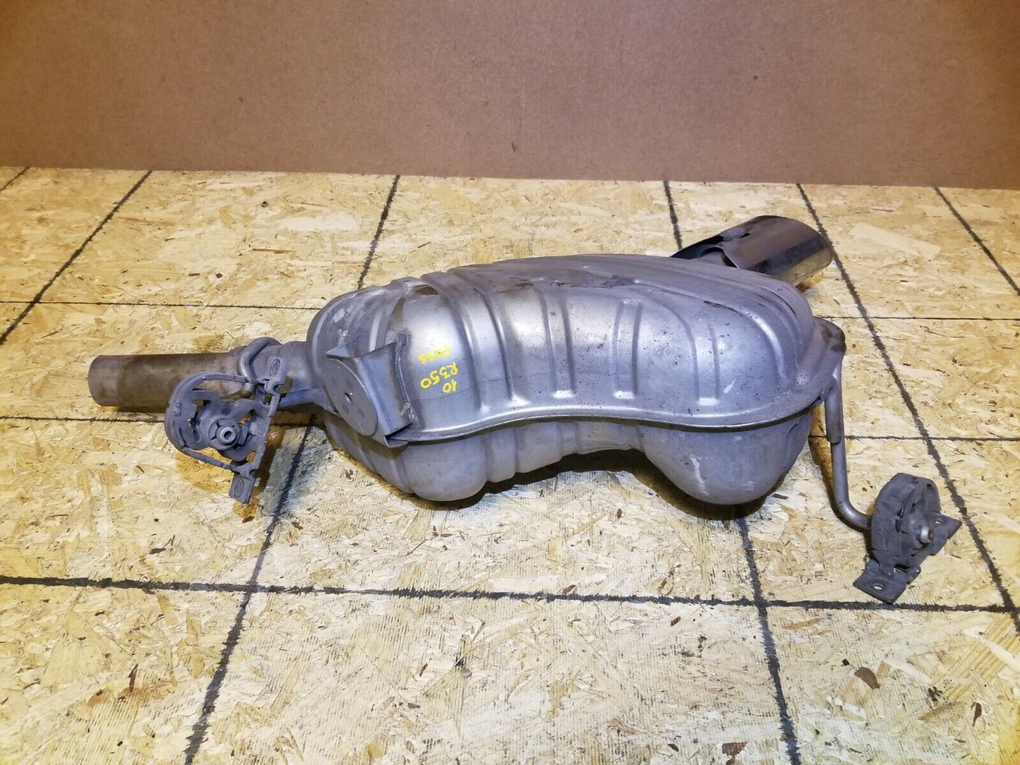 07 08 09 10 Mercedes-benz R350 Rear Exhaust Muffler Right Pass Side OEM