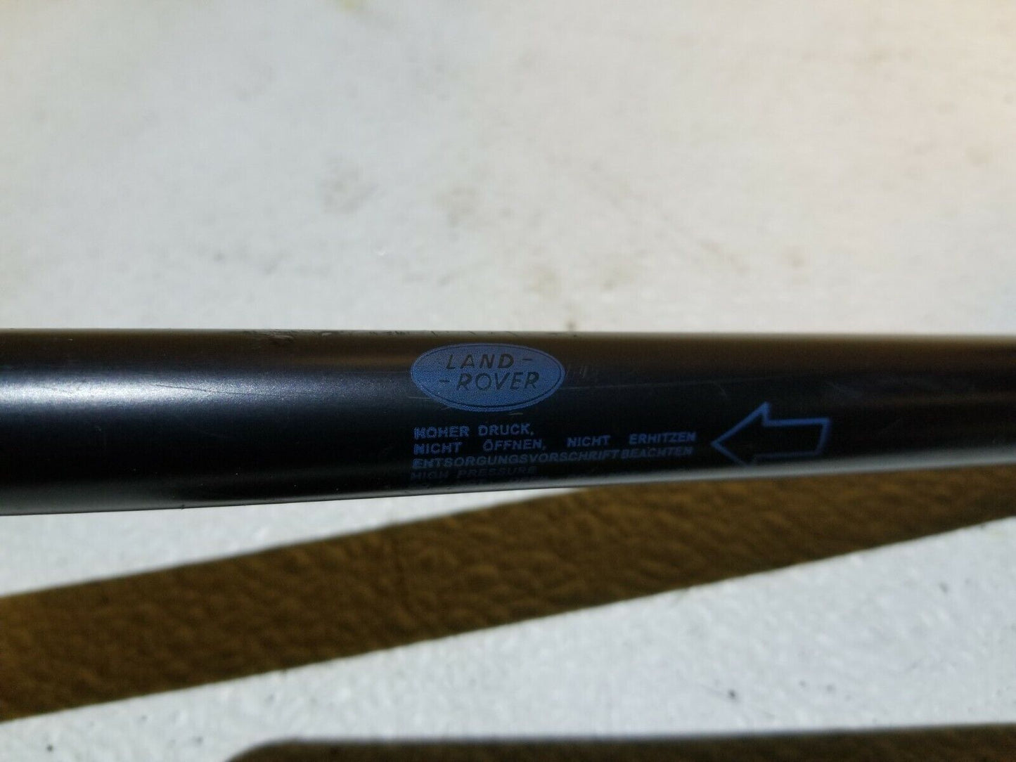06 07 08 09 Range Rover Sport Hood Shock Strut Support Cylinder OEM