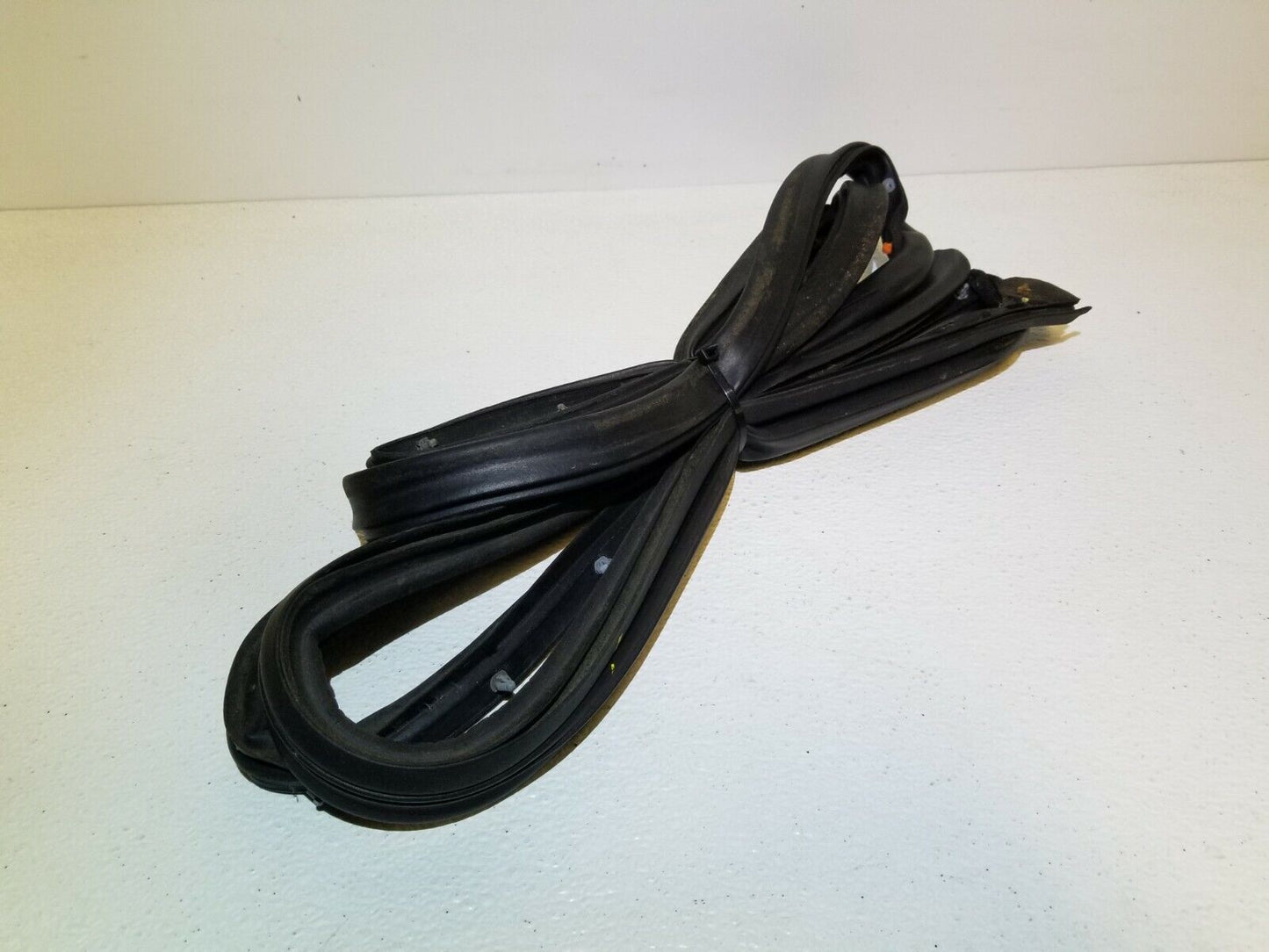 07 08 09 10 Chrysler Sebring Rear Driver Door Weatherstrip Seal OEM