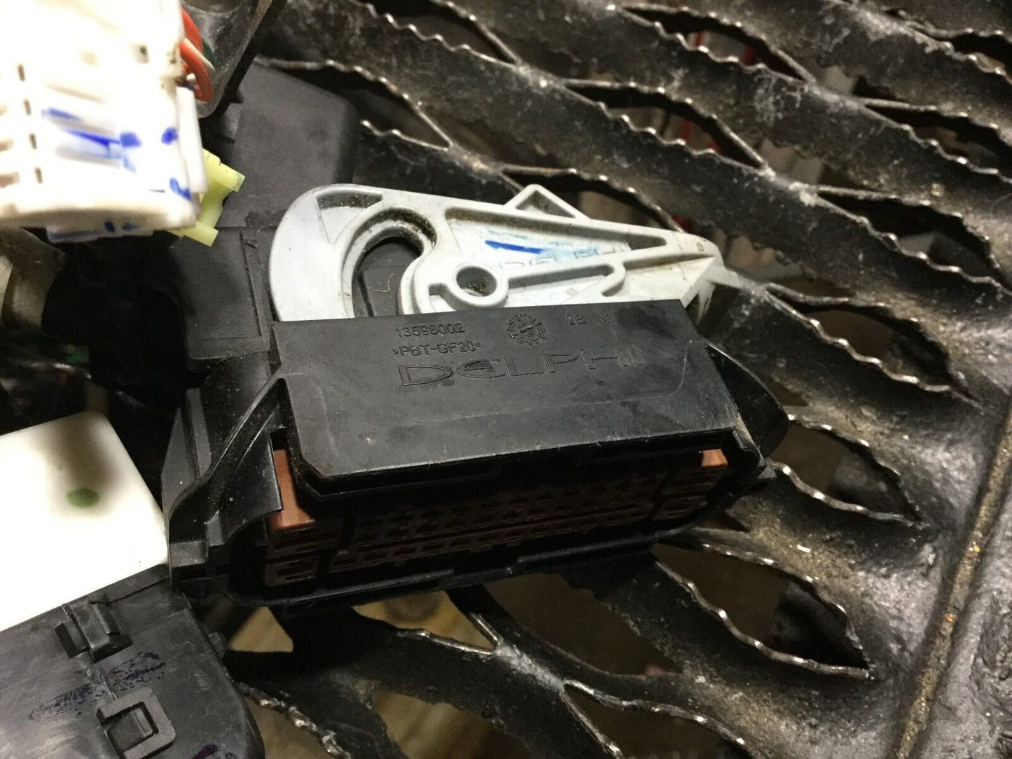 11 12 13 14 Hyundai Sonata Fusebox Fuse Box Relay Oem. Pigtail Wires. For Parts