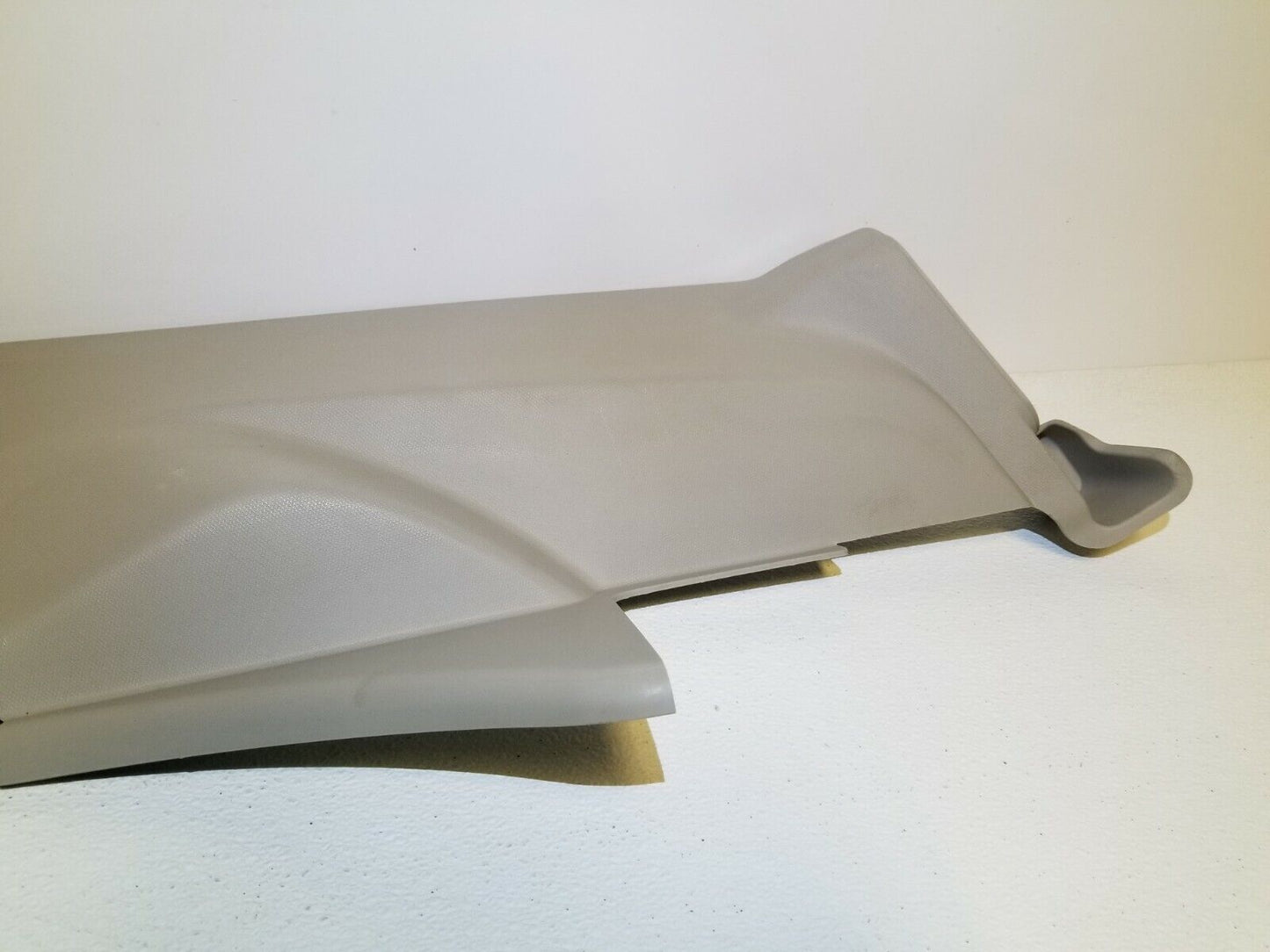 07 08 09 10 Chrysler Sebring C Pillar Lower Quarter Trim Right Pass Side OEM