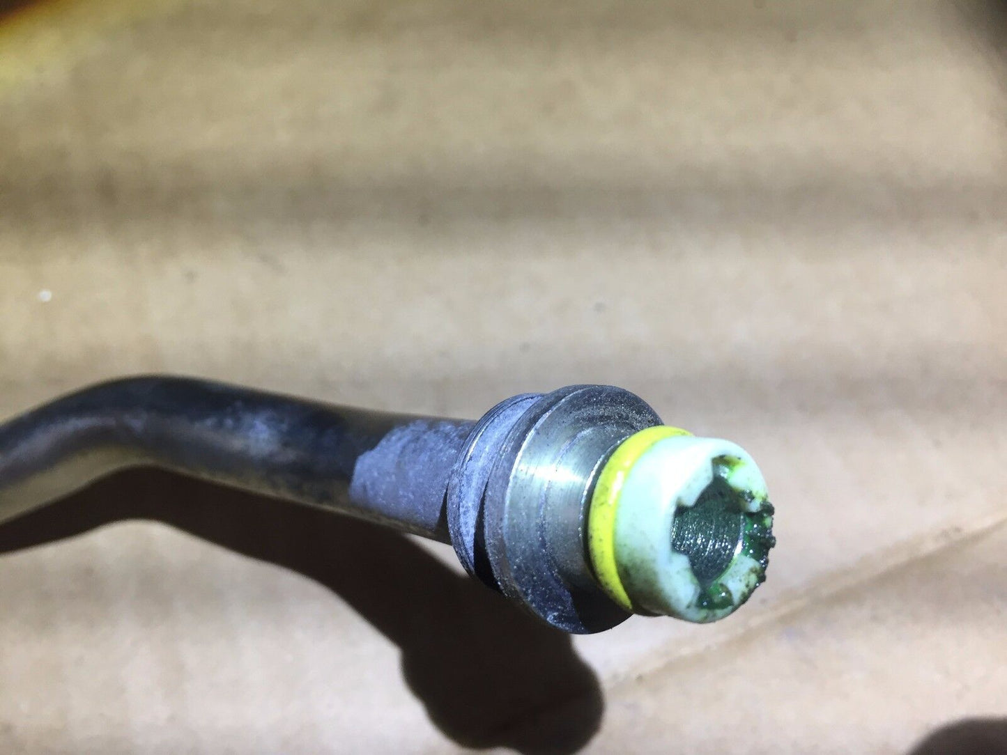05 06 07 08 09 10 11 Volvo S40 T5 AC A/c Hose Pipe Line OEM