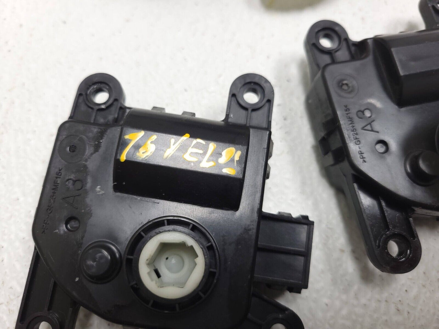 13 14 15 16 Hyundai Veloster HVAC AC Heater Blend Door Actuator 3pcs OEM