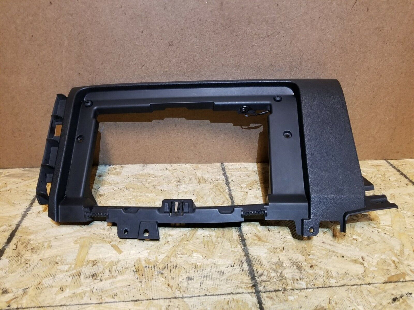 11 12 13 14 Chrysler 200 S Surround Trim Panel Right Dash Glove Box Frame OEM