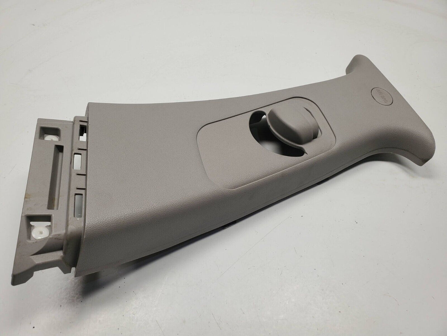 14 15 16 Kia Forte Driver Side Center Upper B Pillar Trim Cover OEM