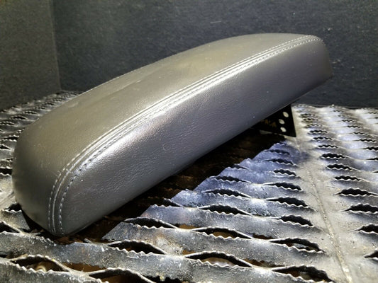 07 08 09 10 11 12 13 Chevy Impala Center Console Armrest Arm Rest Lid OEM