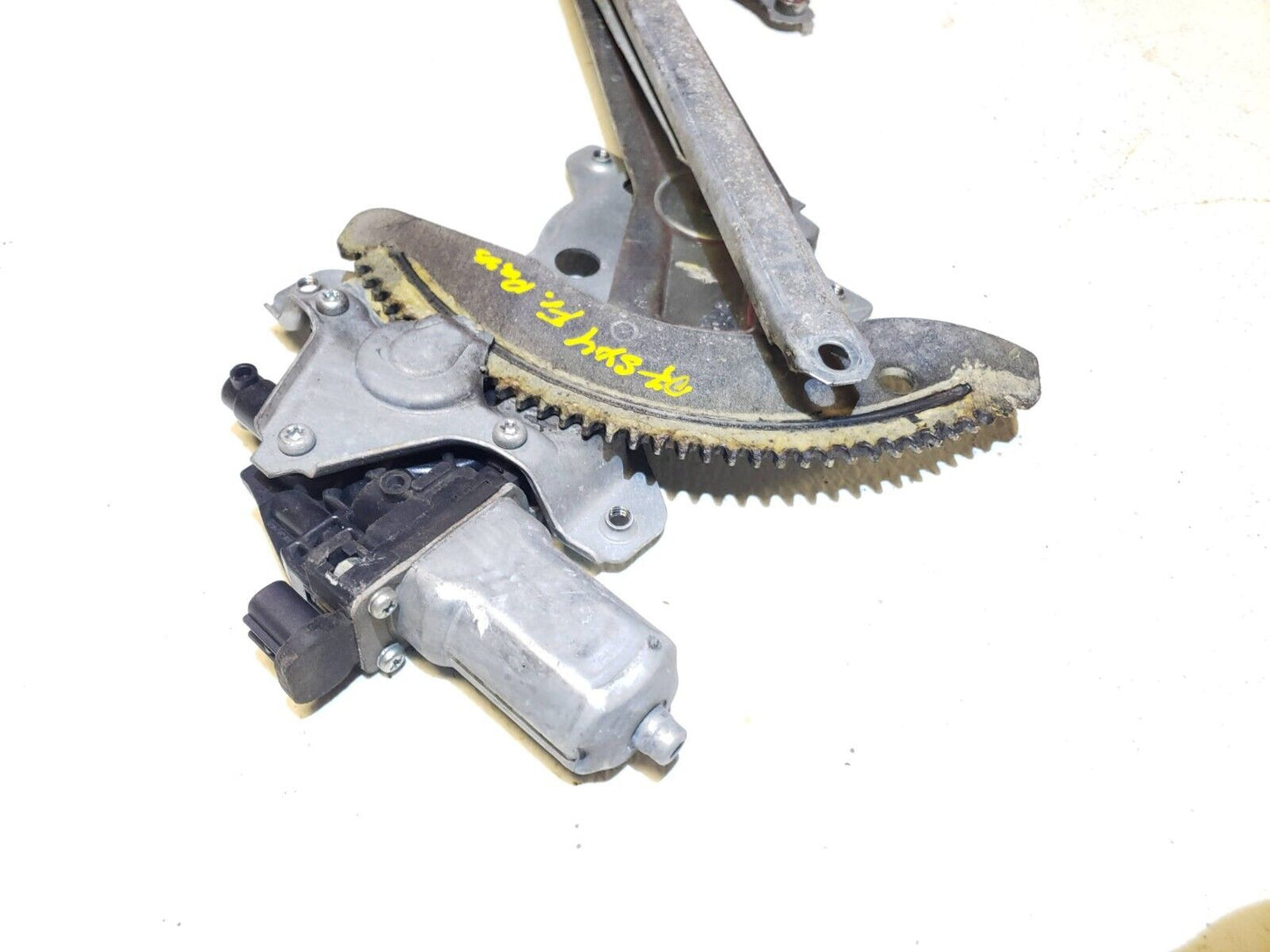 2007 - 2013 Suzuki SX4 Front Right Window Regulator & Motor Passenger Side OEM