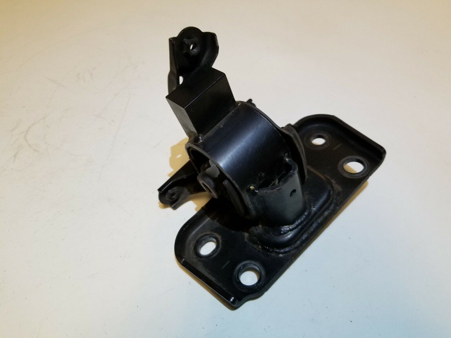 11 12 13 14 15 16 Scion Tc Engine Mount Left Driver Side OEM