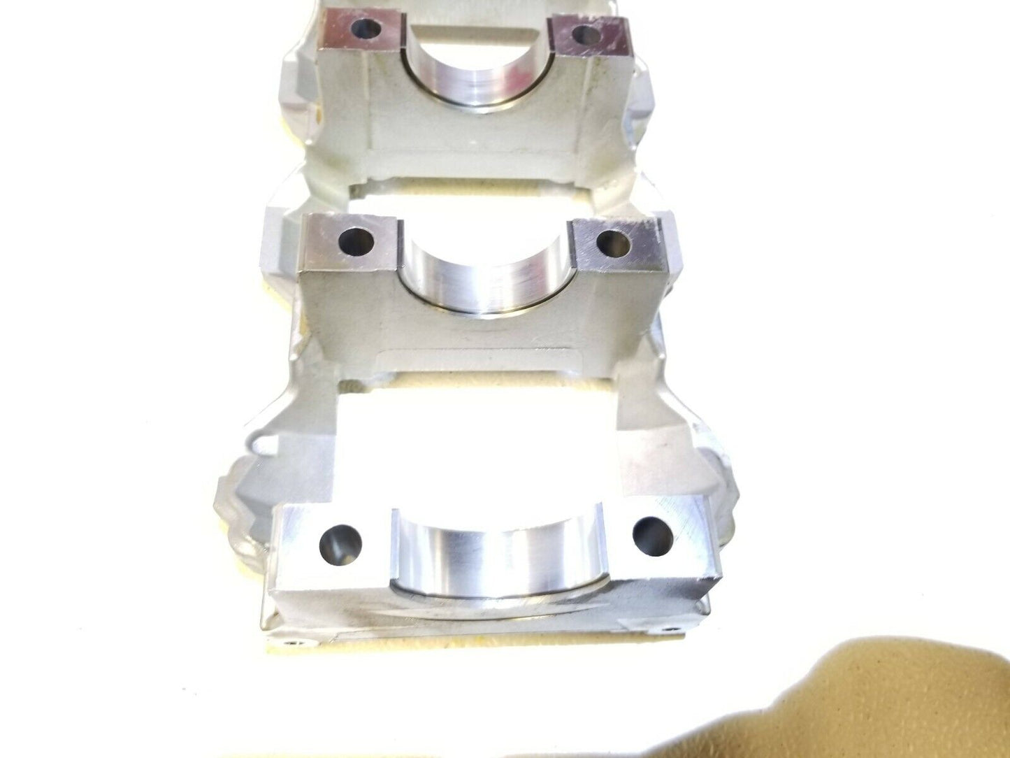 09 10 11 12 13 Mazda 6 2.5l Crankshaft Housing Support Bracket OEM 119k Miles