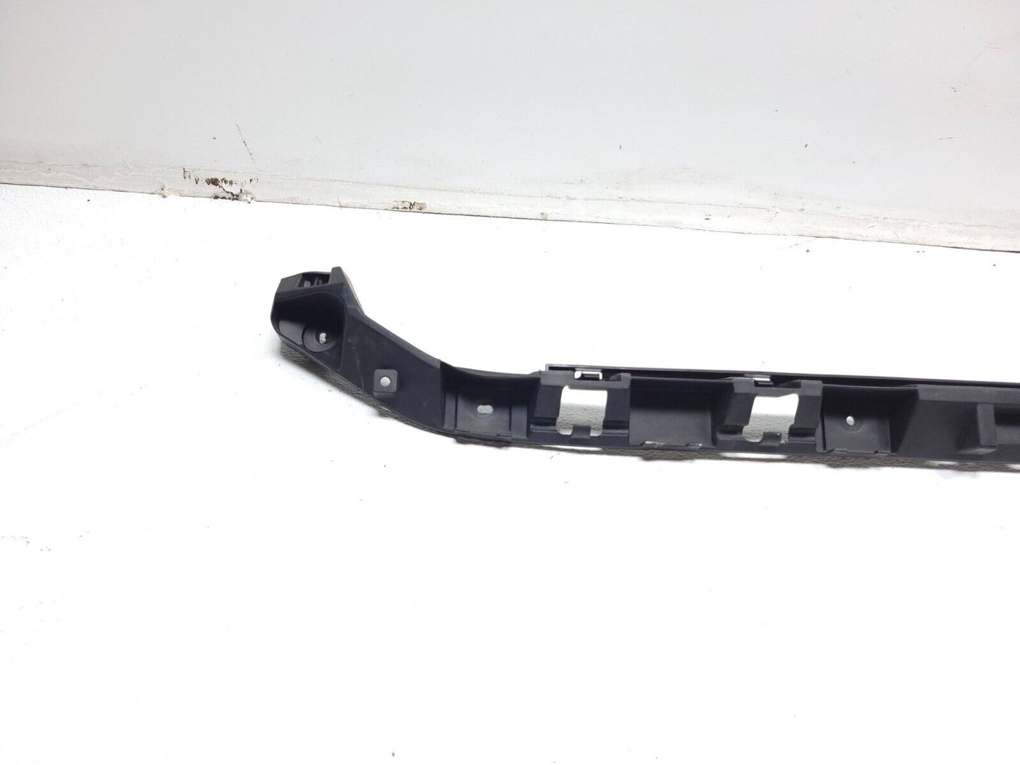 09 10 11 12 Volkswagen Cc Rear Bumper Center Support Bracket 3c8807863 OEM