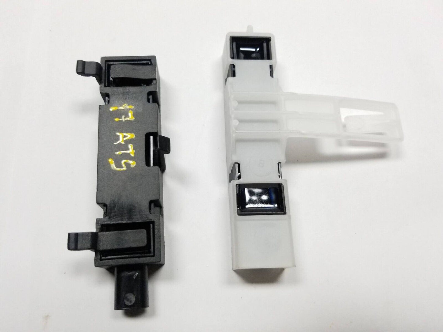 2013 - 2018 Cadillac Ats Keyless Entry Antenna Module 2pcs OEM ✅