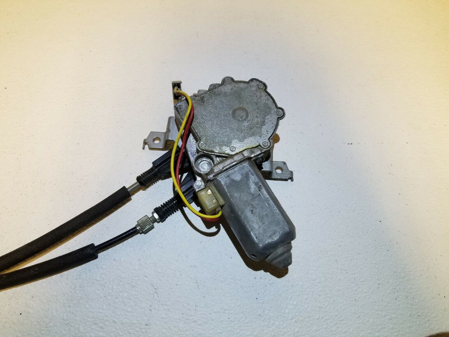97 1997 Ford E150 Gulf Stream 5.8l Right Front Window Regulator Motor OEM #107