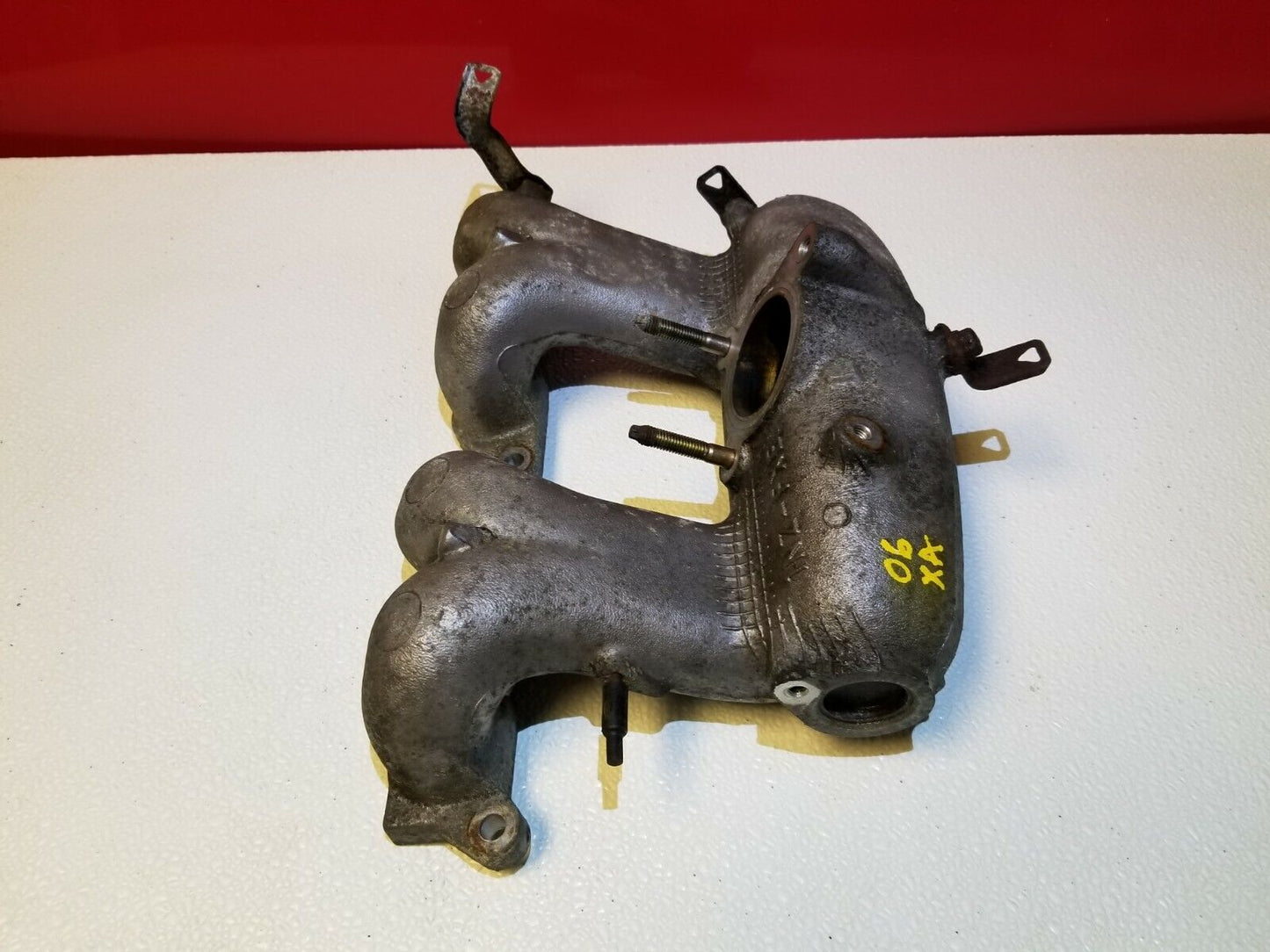 04 05 06 Scion Xa 1.5l Lower Intake Manifold OEM