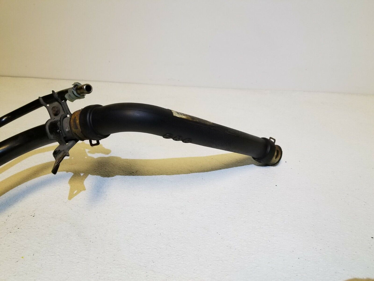 05 06 07 08 Acura Rl Fuel Tank Filler Neck Hose Pipe OEM