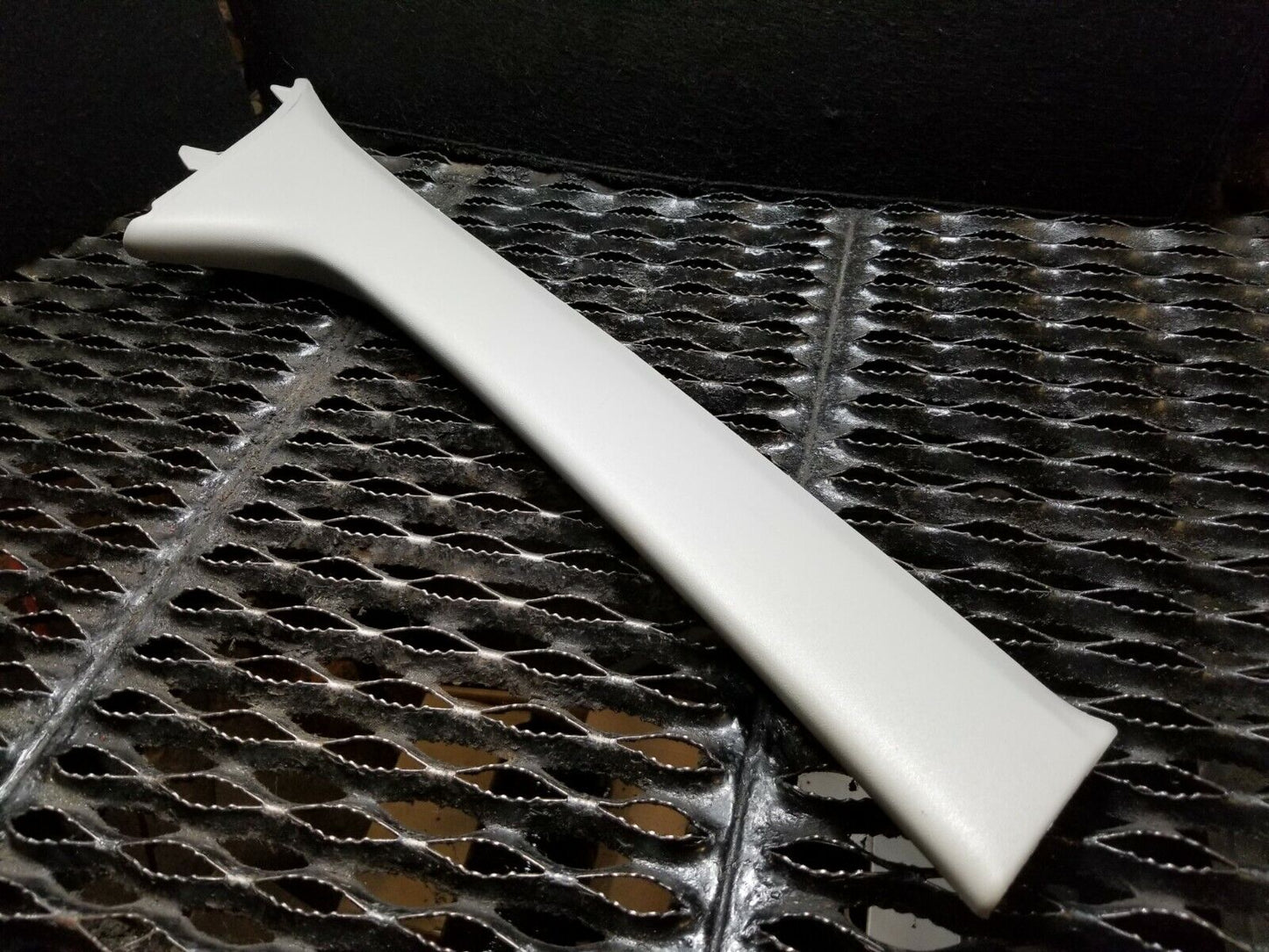 2004 2005 2006 Scion Xa A Pillar Trim Cover Right Passenger Side OEM