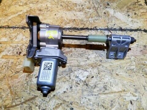 17 18 19 20 Cadillac Xt5 Steering Column Telescope Tilt  Motor OEM