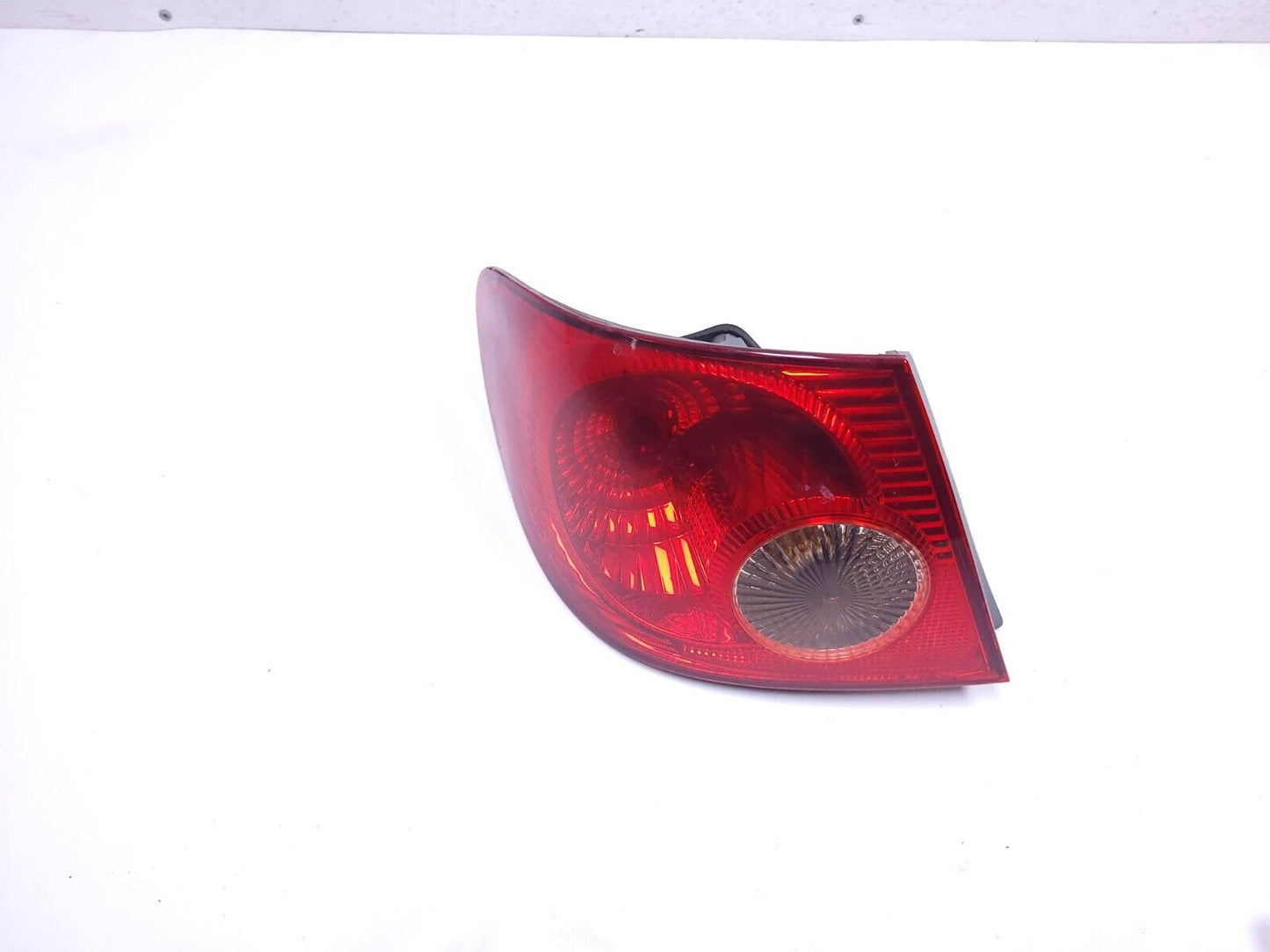 03 - 08 Toyota Corolla Tail Light Outer Left & Right Set OEM