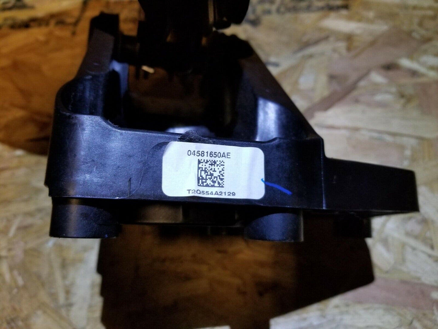14 15 16 17 Jeep Cherokee Brake Pedal OEM