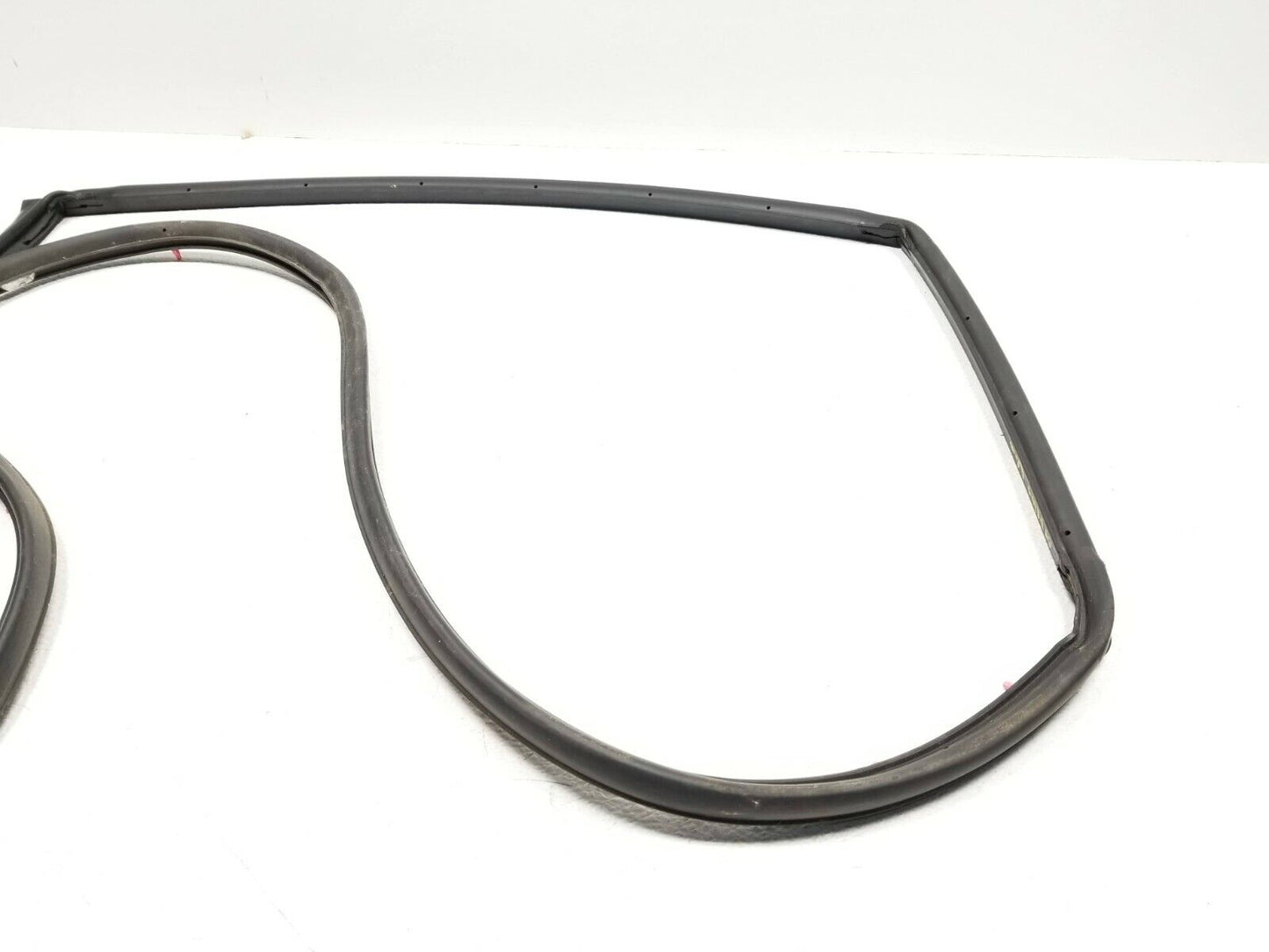 05 06 07 08 09 Toyota Prius Rear Right Pass Door Weatherstrip Seal OEM