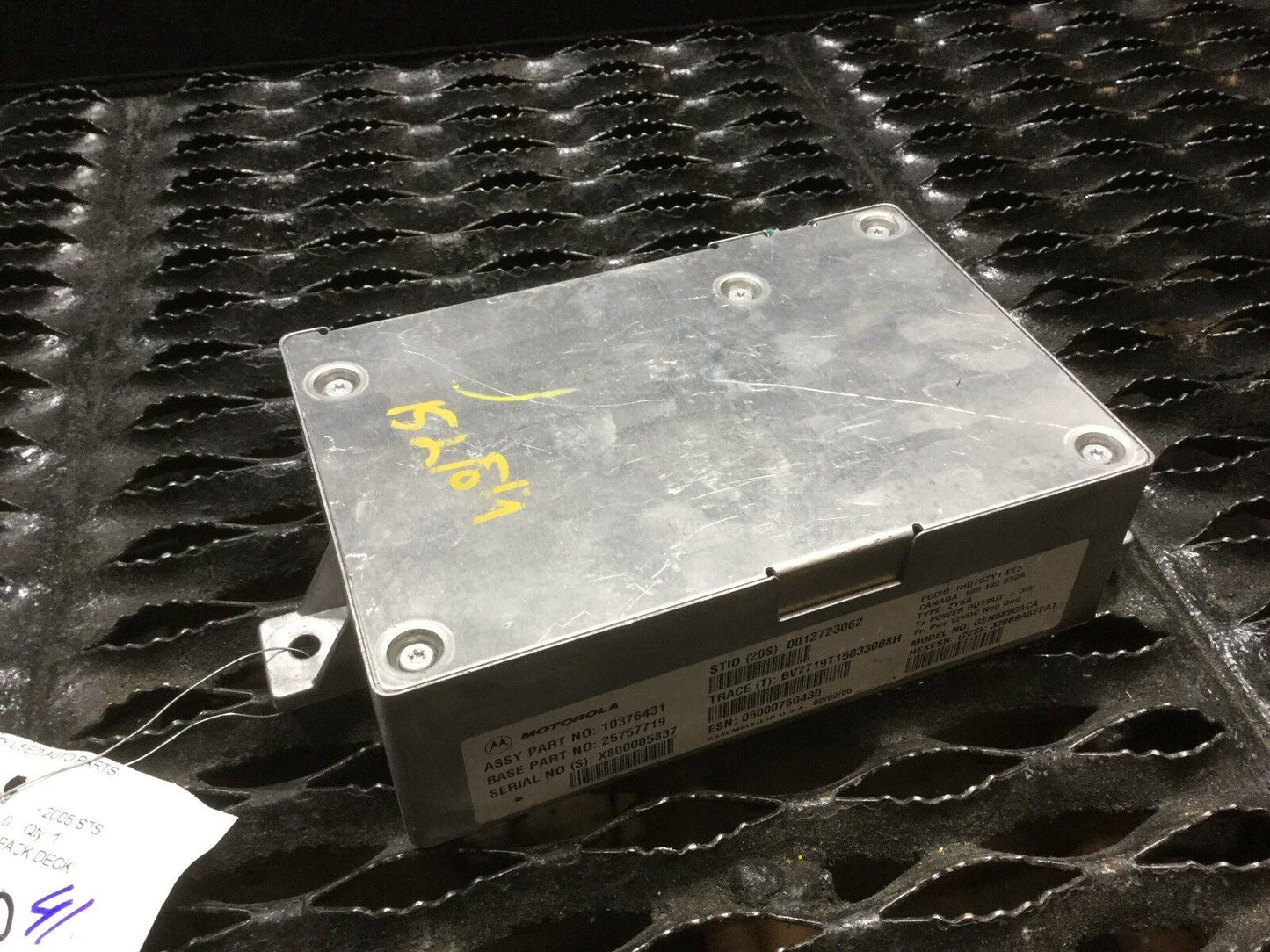 2005 05 Cadillac STS Motorola Onstar Communication Receiver Module OEM N41 79k