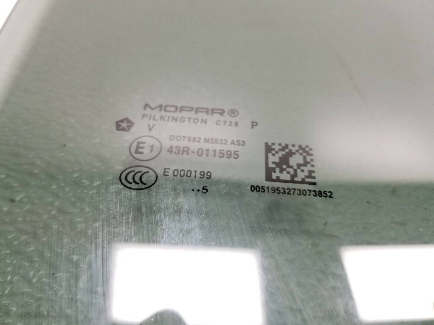 15 16 17 Jeep Renegade Rear Right Passenger Side Door Window Glass OEM 62k Miles