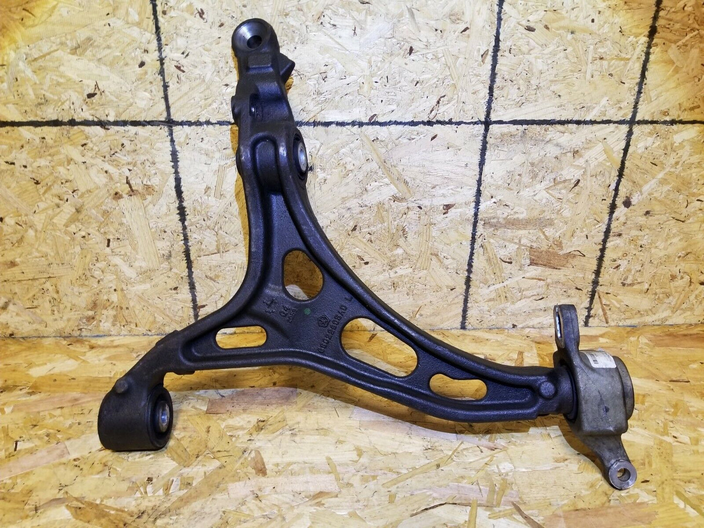 11 12 13 Jeep Grand Cherokee 3.6l Front Left Driver Side Lower Control Arm  OEM