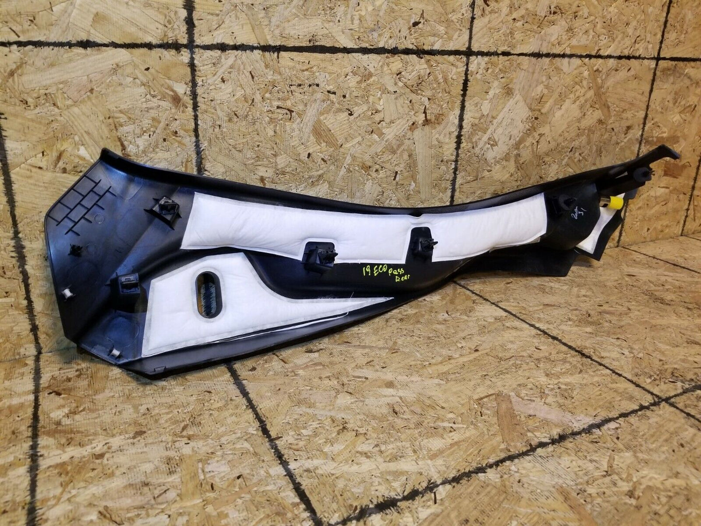 18 19 20 Ford Ecosport Rear Right Passenger Side Scuff Trim Panel OEM 532 Miles