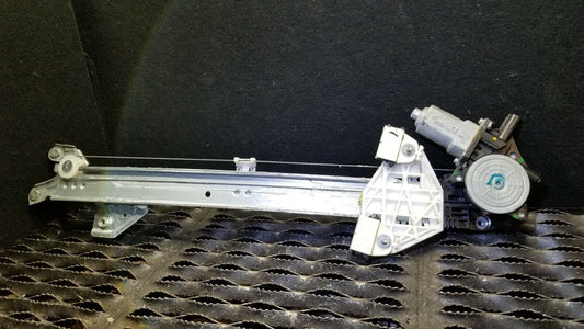 13 14 15 Acura RDX Front Right Pass Door Window Motor Regulator OEM