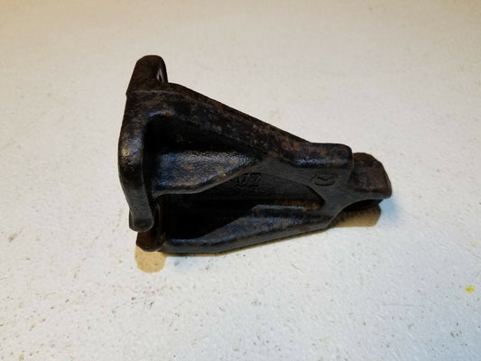 14 15 16 Mazda 3 2.0l Engine Mount Bracket OEM 41k Miles